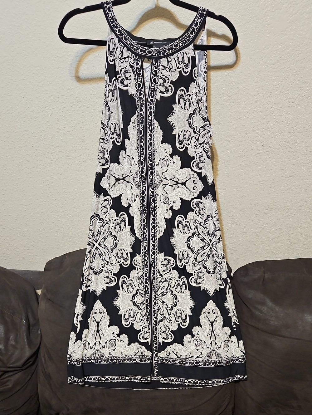 INC International Concepts Black & White Printed Sleeveless Shift Dress